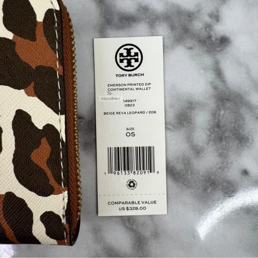 Tory Burch Emerson Printed Zip Continental Wallet Wristlet In Leopard Print